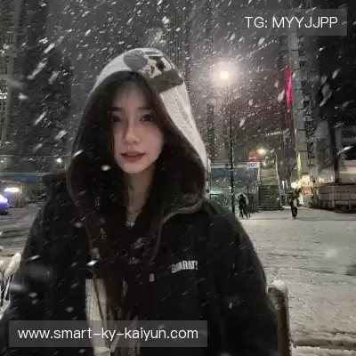 卫菡杉